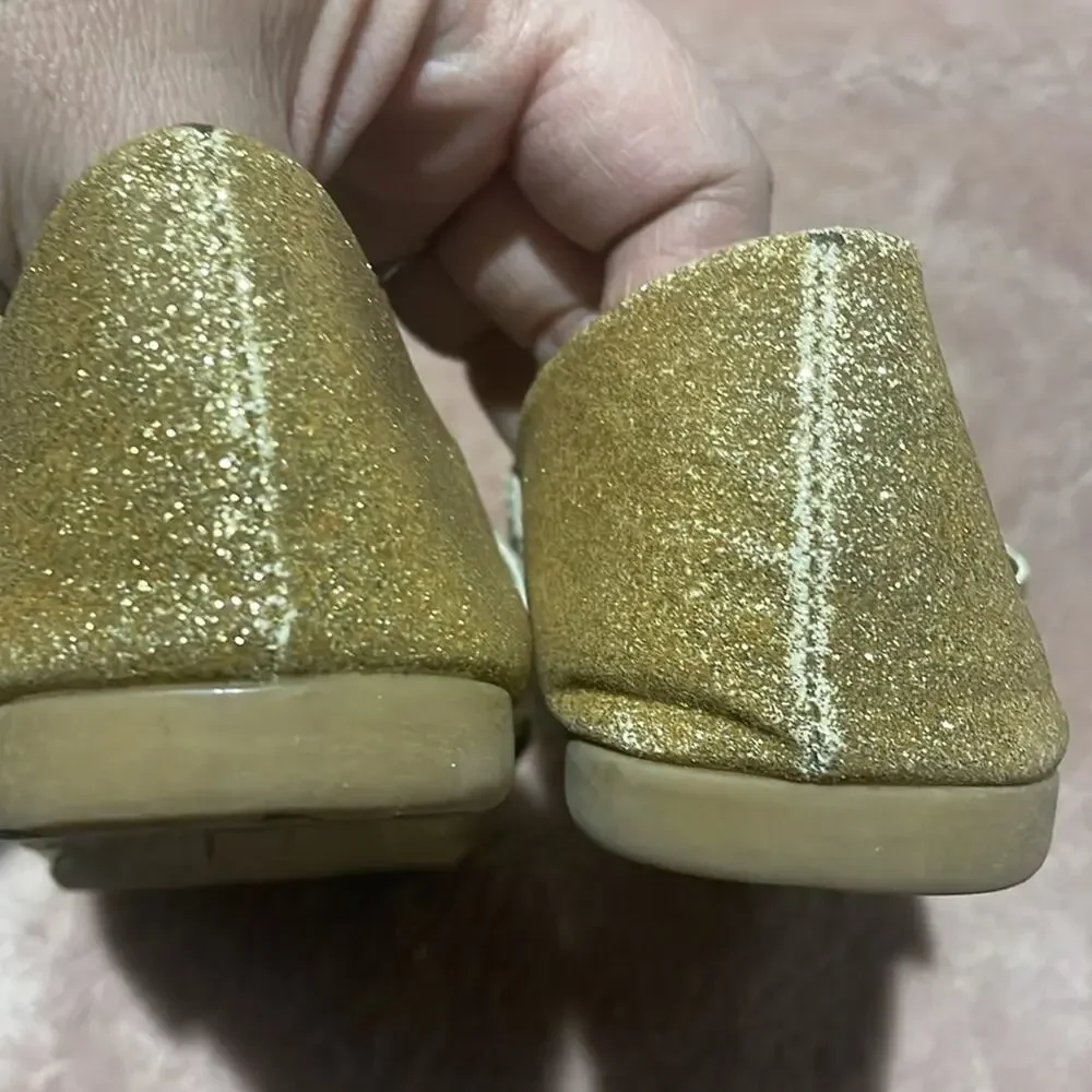 Little Angel 13 golden maryjanes guc rubber non marking soles